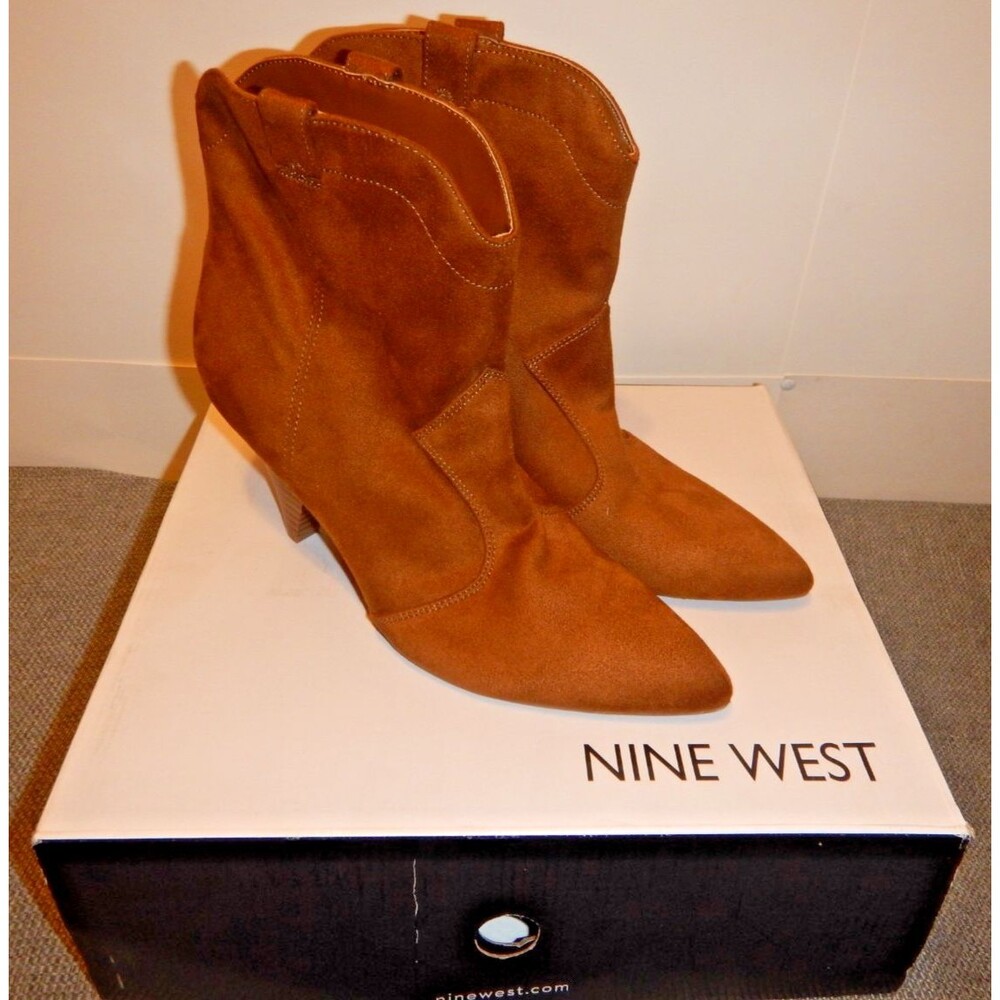 Nine West Cindra 2 Western Ankle Boots Womens 9.5 Tan Pointed Toe Bootie New